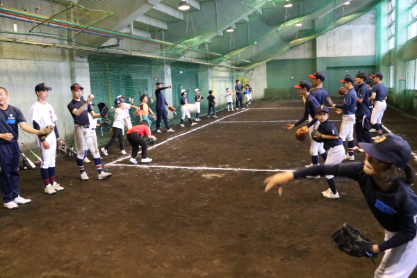 高校球児による少年野球教室