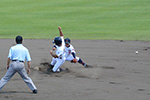 2017年6月11日に行われた第31回三条市親善高校野球大会前橋育英高校対新潟県央工業高校の試合